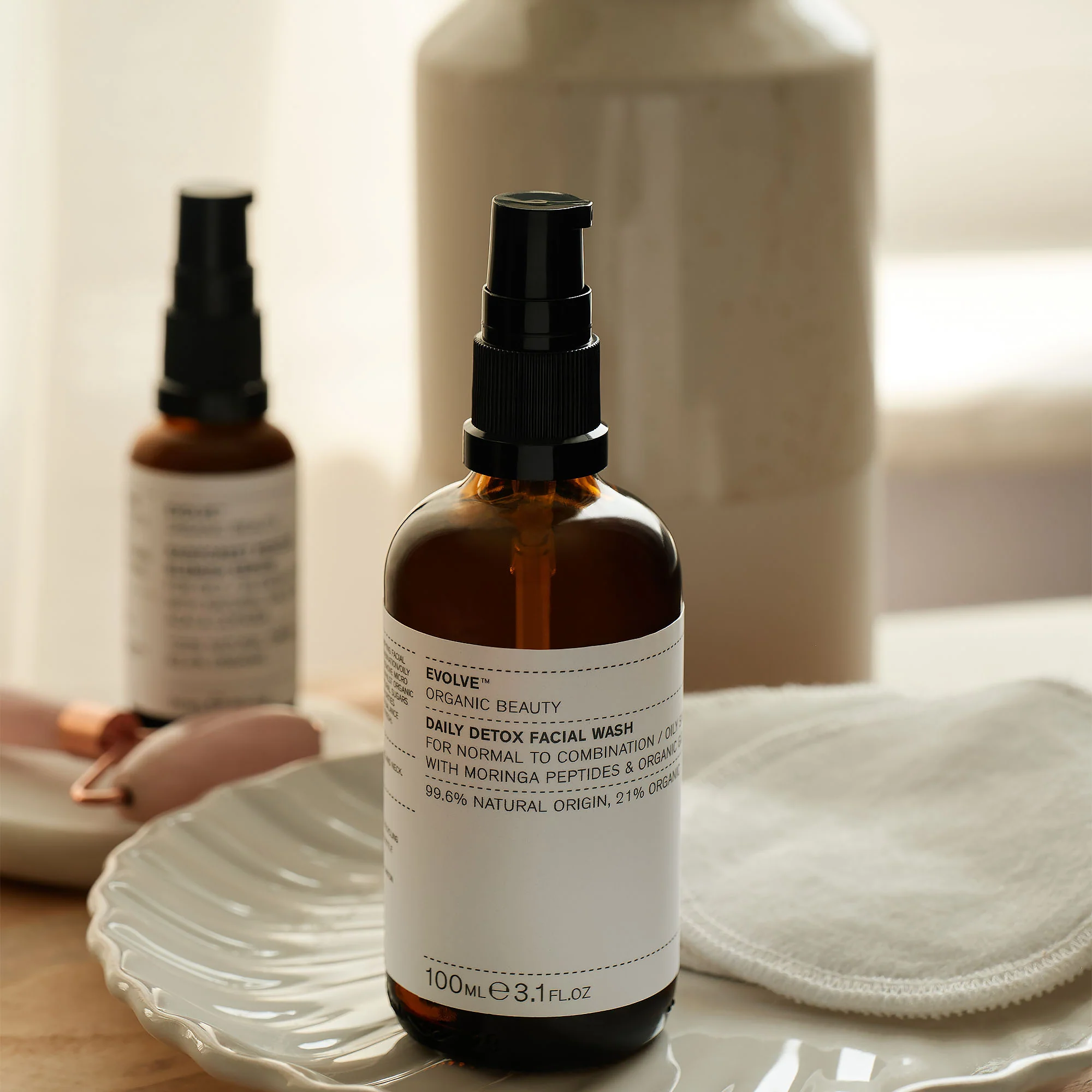 Evolve Daily Detox Face Wash 100ml - Image 3