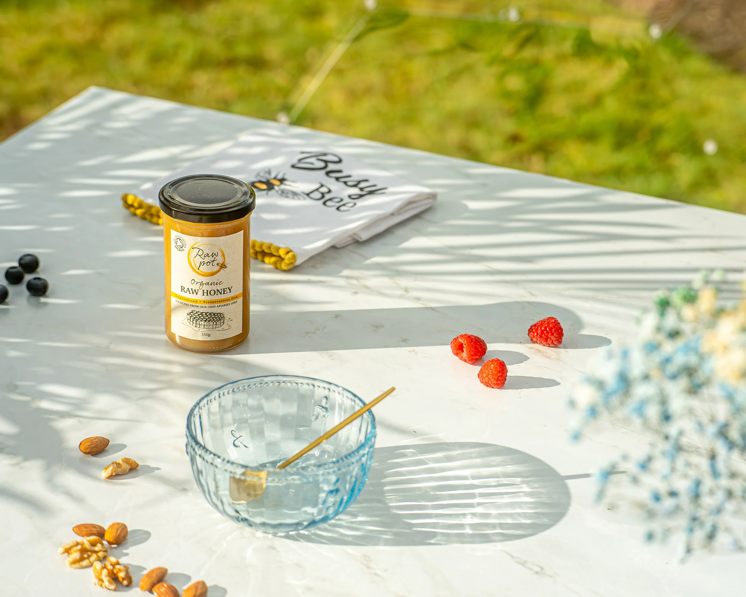 Raw Pot Organic Raw Honey 350g - Image 2