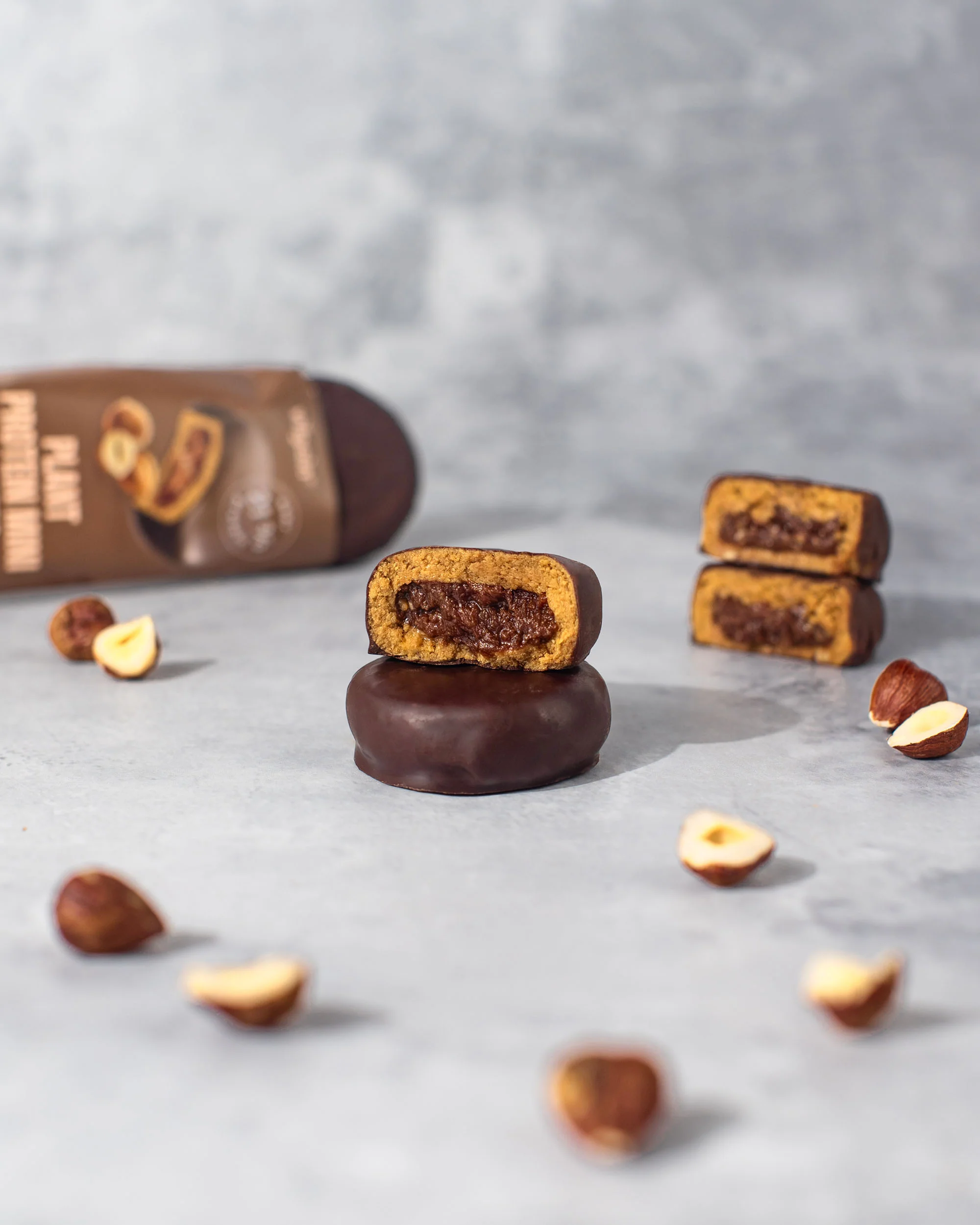 Vilgain Plant Protein Mini Cookies Hazelnut Fudge 50g - Image 3