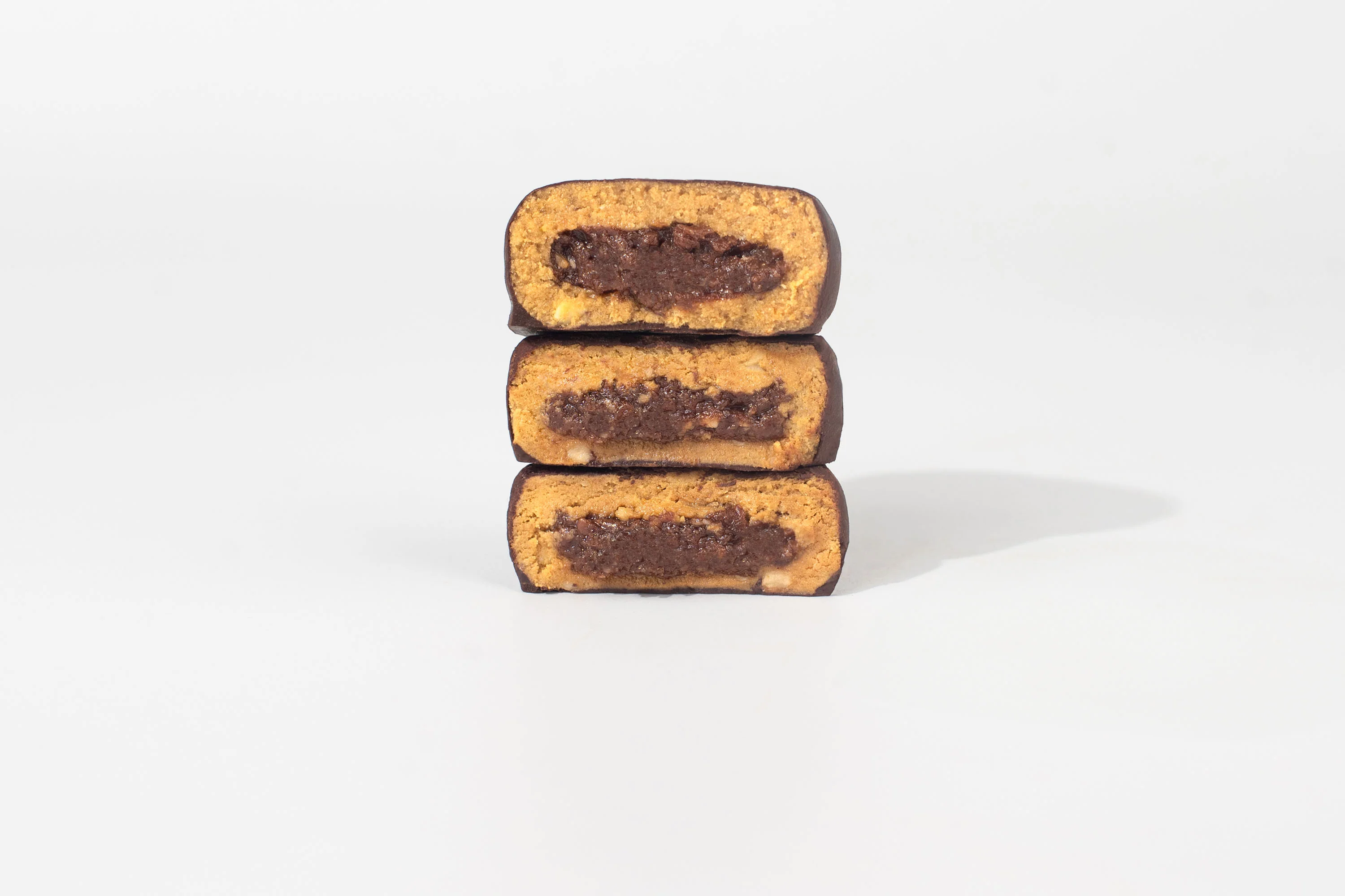 Vilgain Plant Protein Mini Cookies Hazelnut Fudge 50g - Image 4